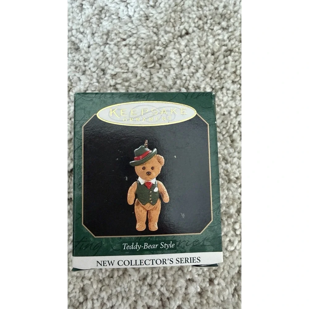 Lot of 14 Vintage Hallmark Keepsake Miniature Christmas Ornaments in Boxes